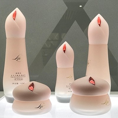 護膚產品合適裝什么包材？